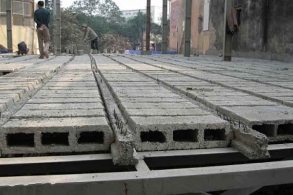 Sàn bê tông lắp đặt nhanh, tiết kiệm nhân công và thời gian