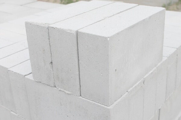 Gạch bê tông khí chưng áp cung cấp bởi công ty Minh Quân Long.