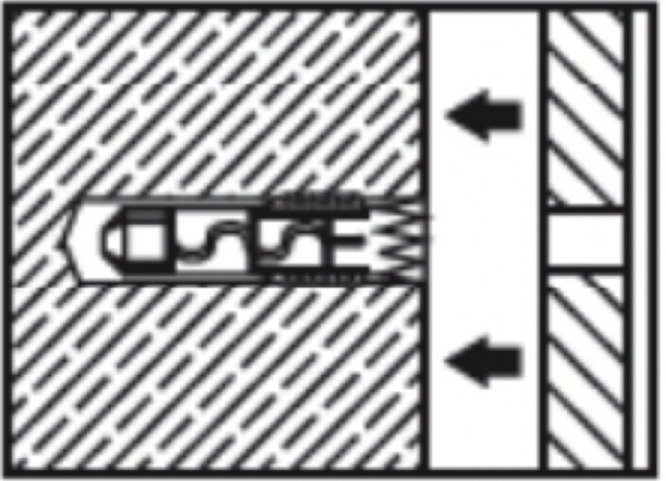 Bước 4: Đưa đồ vật cần gắn vào tường (ví dụ giá đỡ e ke, nếu có) vào vị trí.