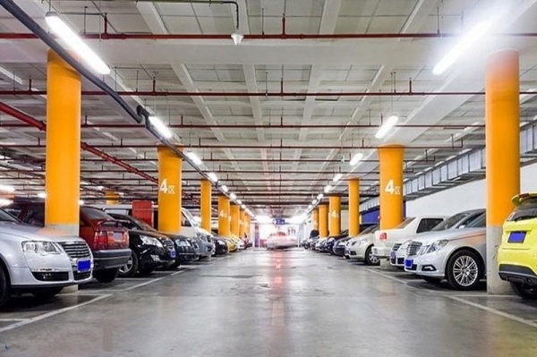 Các công trình như trung tâm thương mại, chung cư cao tầng,… đều có tầng hầm, số lượng tùy theo quy mô và nhu cầu sử dụng